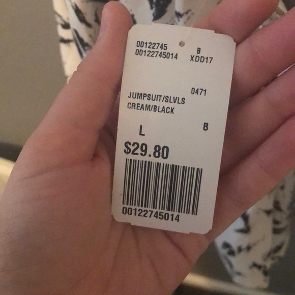 NWT marble patterned romper - Picture 5 of 6